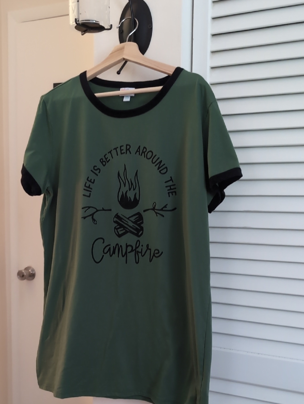 LuLaRoe Liv  Green Tee with Black Trim